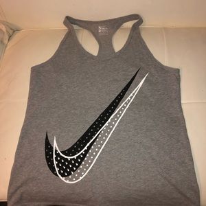 Nike large tank